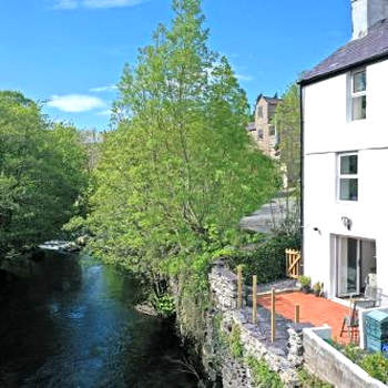 Glanafon Cottage