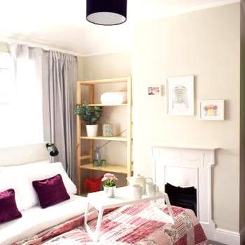 Charming Three Bed Home Near City Centre and Hospital