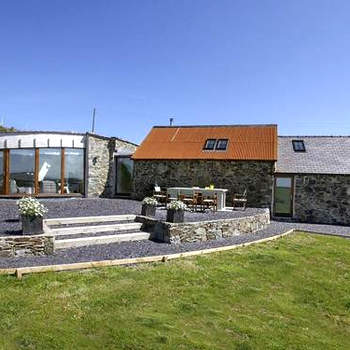 Rhyd Angharad Barns