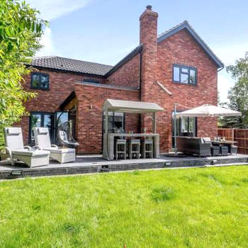 Kingfisher Lodge - 4 Bed Villa