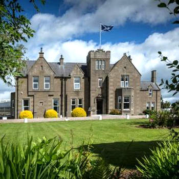 Carlogie House