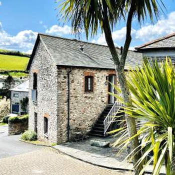 Shippon End - Barn conversion with character and charm