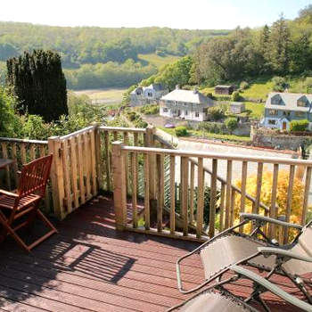 Lowena Cottage