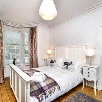 5 The Townhouse