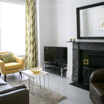 Glebe Apartment 1