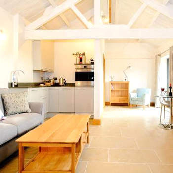Bluebell Barn - Uk12792