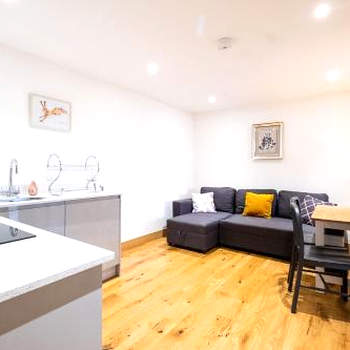Three Tuns Apartments - Sycamore