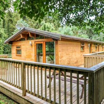 Ash Lodge