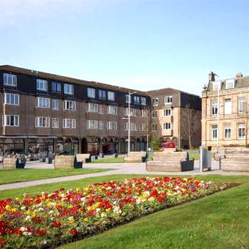The Flat In The Square