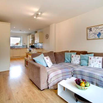 Hillview Cottage