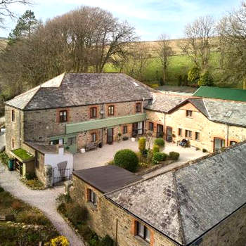 The Loft - The Cottages at Blackadon Farm