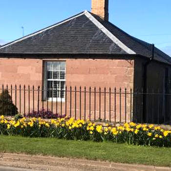 The West Lodge -dog friendly, cosy, Scottish Borders cottage