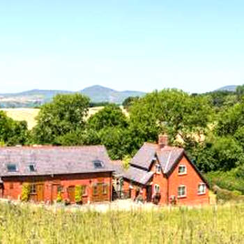 Finest Retreats - 1 Bed Llangollen Cottage - Sleeps 2