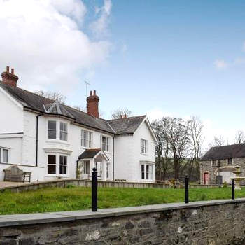Maesbangor Farmhouse