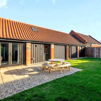 The Long Barn-ukc4318