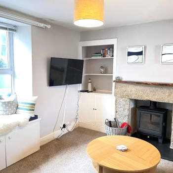 22 Trenwith Place, spacious and ideally located!