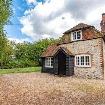 Crow Cottage by Bloom Stays