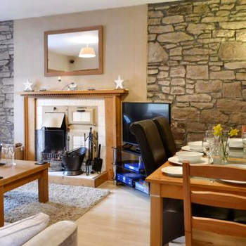Baldowrie Farm Cottage