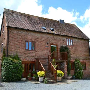 The Chaff House - farm stay apartment set within 135 acres