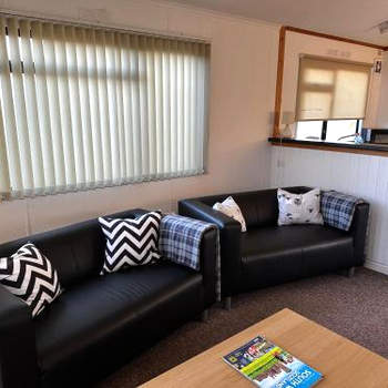 Bunnahabhain 5 - Farm Stay - Stunning sea and rural views