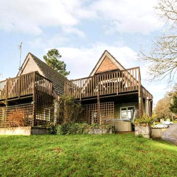 Valley Lodge 31