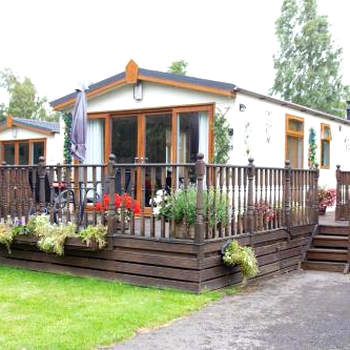 Wentworth Lodge