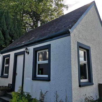 Private Cottage Bothy near Loch Lomond & Stirling