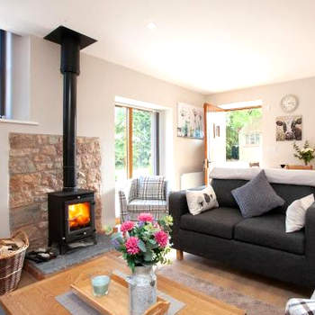 Poppy Cottage - Uk31296
