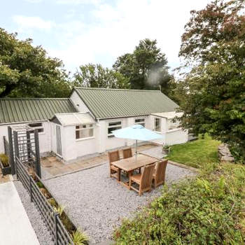 Trenant Cottage