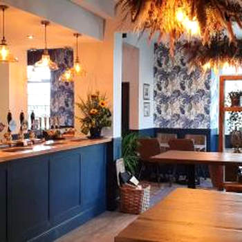 Ensuite Bed And Breakfast Rooms At The Ring Pub