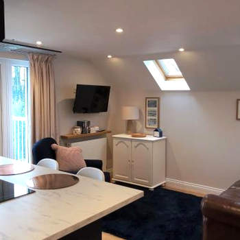The Captains Quarters, Woolsery