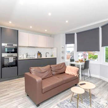 B-CENTRAL BRIGHTON LOCATIONI ONE BEDROOM FLAT I MINS WALK to LANES AND BRIGHTON BEACH