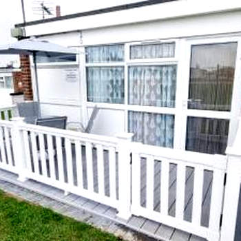 Park view chalet