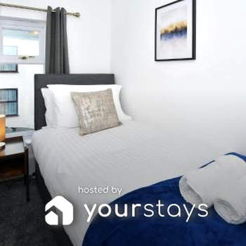 Book a Stylish Terrace House near the Alton Towers!