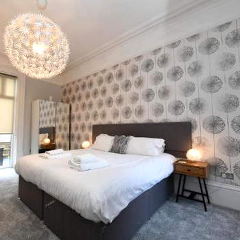 Harrogate Self Catering -Courtyard Mews