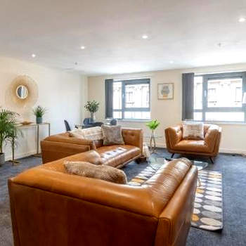 Charming Westend/City centre Apartment
