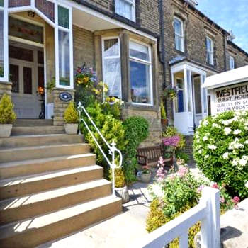 Westfield House - Characterful 7 bedroom townhouse