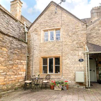 Coln Cottage