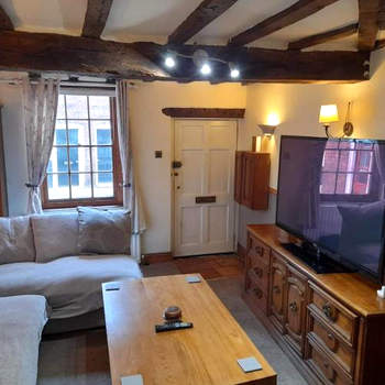 Cosy Georgian Cottage in the Heart of Bewdley, Worcestershire