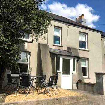 Beautiful 3-Bed Cottage in Plymouth country views