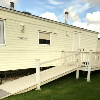 L38 Caravan Mablethorpe With ramp and gated decking