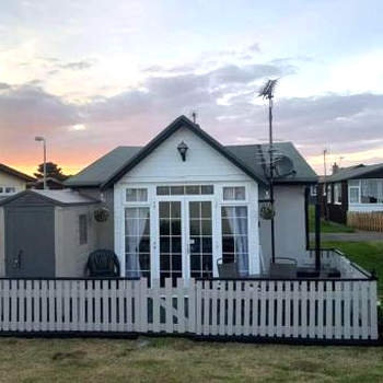 Chalet 81 South Shore Bridlington 2x Bedroom Detached Chalet Sleeps 4