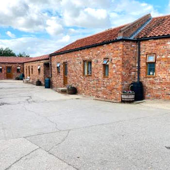 Field Farm Holiday Cottages and Glamping