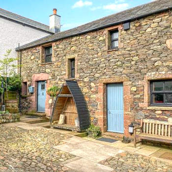 High Trees Byre
