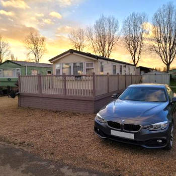Lovely Static Caravan at Billing Aquadrome