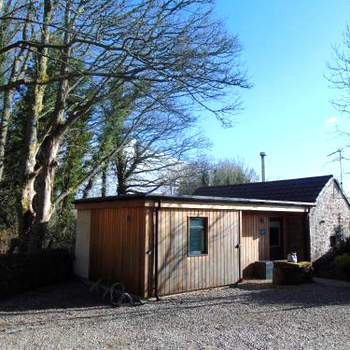 Dreamwood Cottage, Loch Lomond, Luxury Apartment.