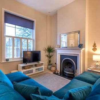 Choristers Mews: Luxury cottage a stones throw from the Cathedral!