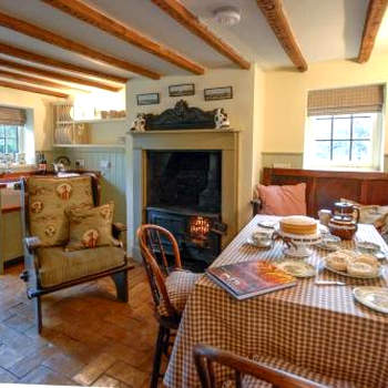 Laundry Cottage in a Nature Reserve - Sunday Times 100 coolest Cottages
