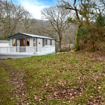 The Hollies Lodge