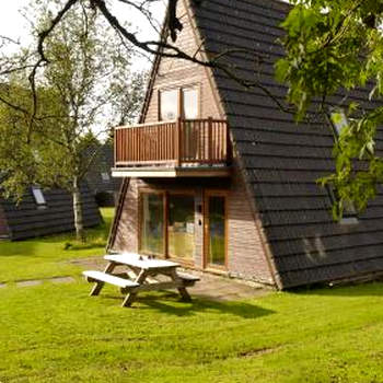 Lodges in Lanivet Cornwall with indoor pool